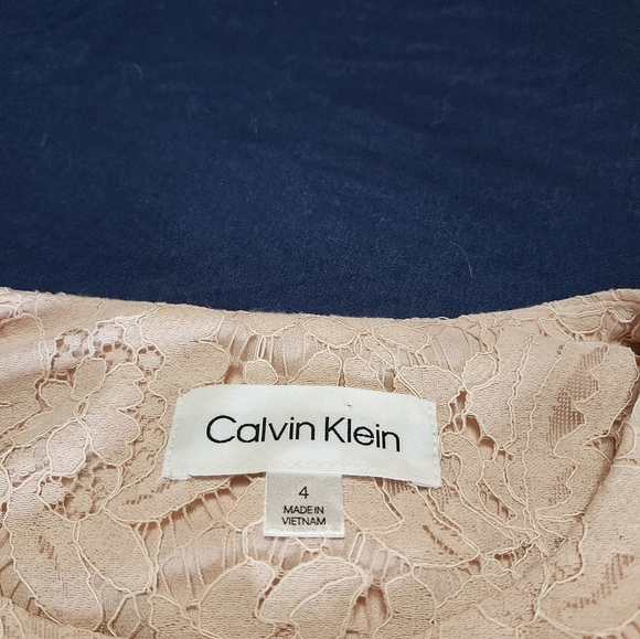 Calvin Klein Designer Lace Jacket In Soft Peach Color In Womans Size 4.   NWT - Picture 2 of 16